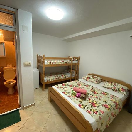 Apartments Zalli Ulcinj Luaran gambar