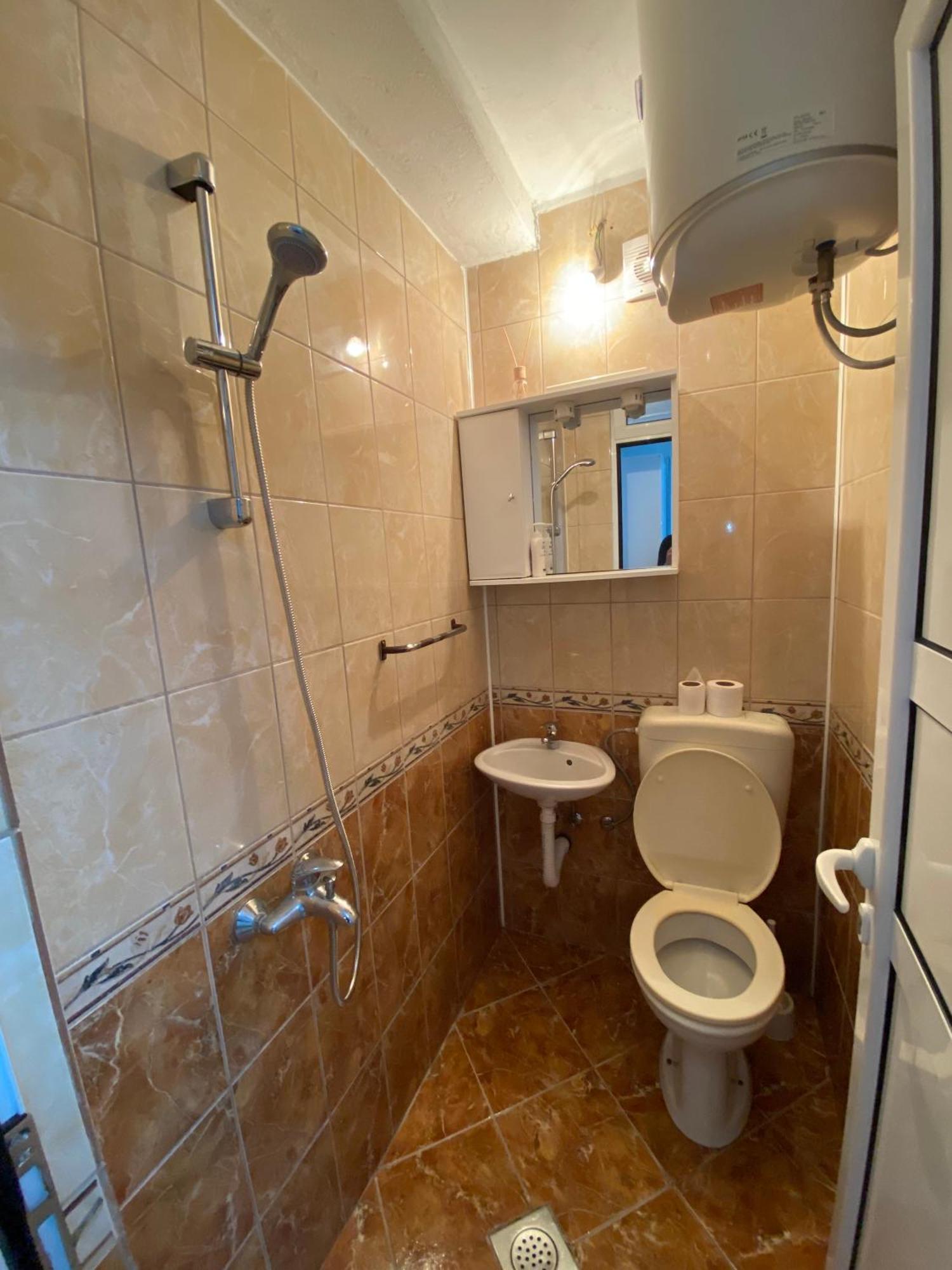 Apartments Zalli Ulcinj Luaran gambar