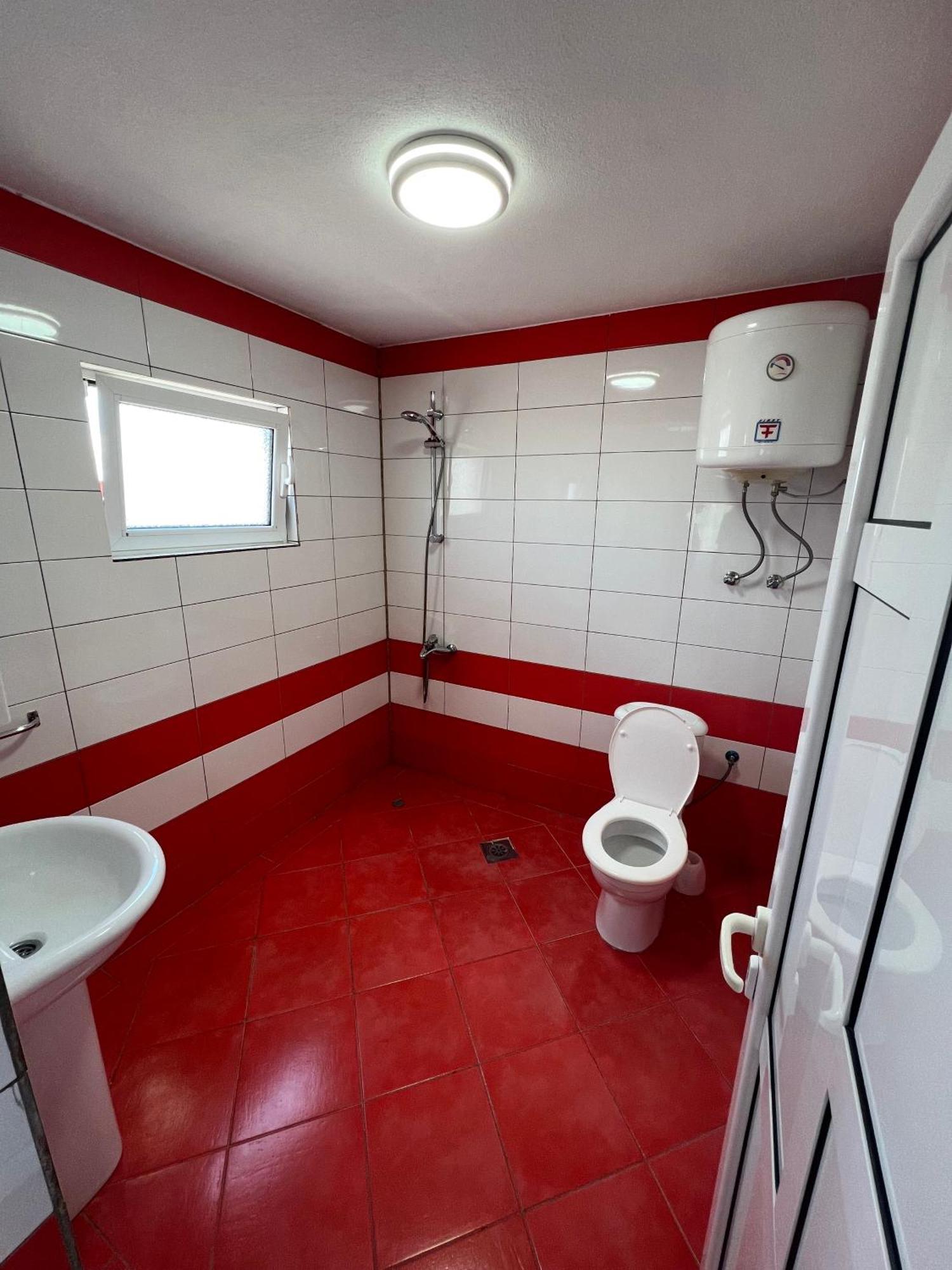 Apartments Zalli Ulcinj Luaran gambar