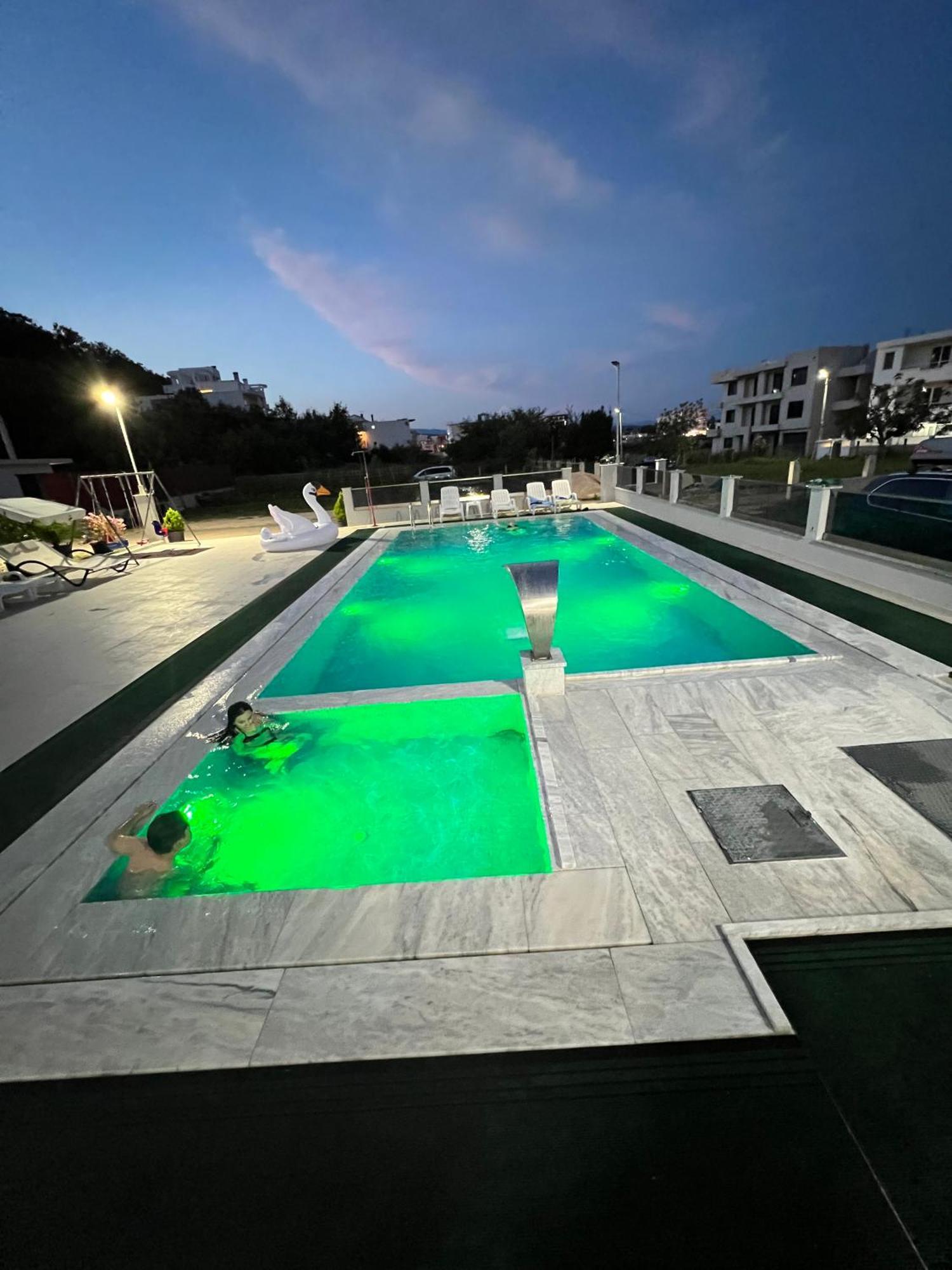 Apartments Zalli Ulcinj Luaran gambar