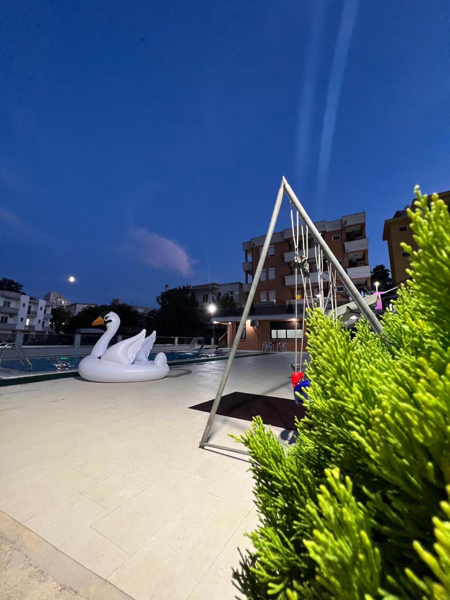Apartments Zalli Ulcinj Luaran gambar
