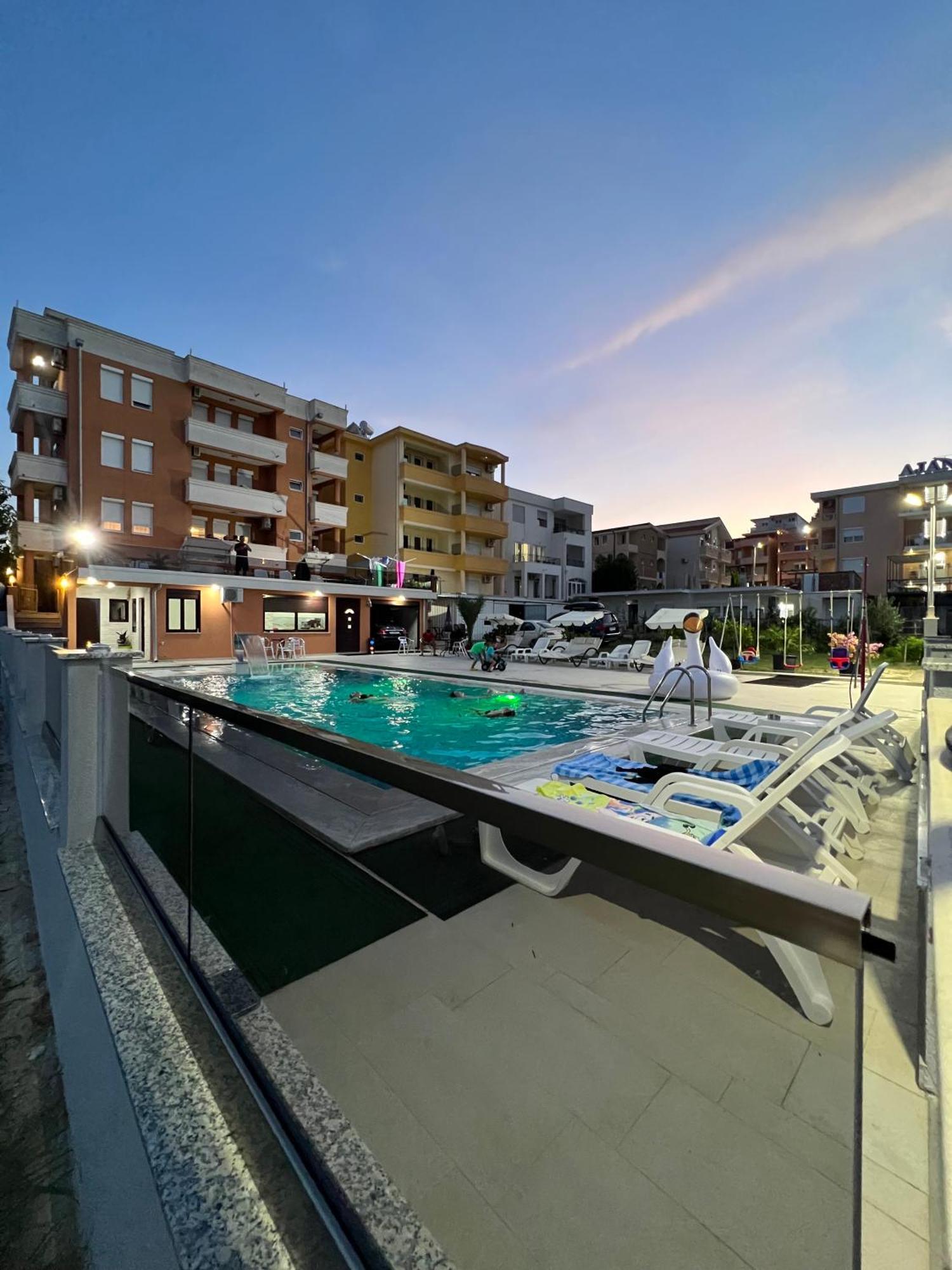 Apartments Zalli Ulcinj Luaran gambar