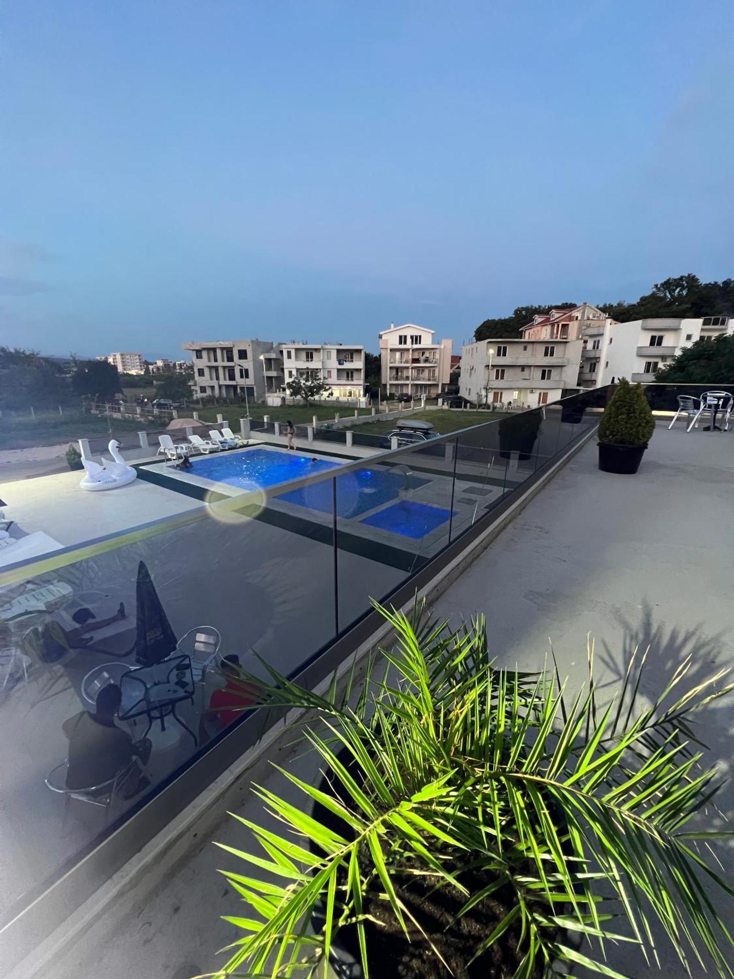 Apartments Zalli Ulcinj Luaran gambar