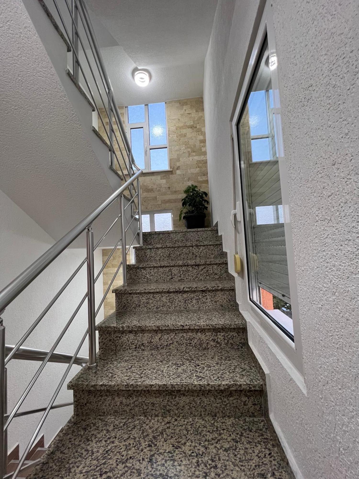 Apartments Zalli Ulcinj Luaran gambar